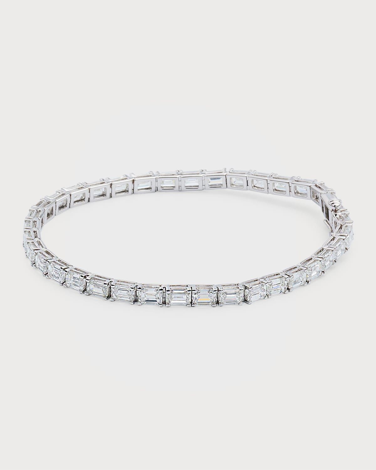 18K White Gold Emerald-Cut Diamond Bracelet, 7"L, 12.0tcw