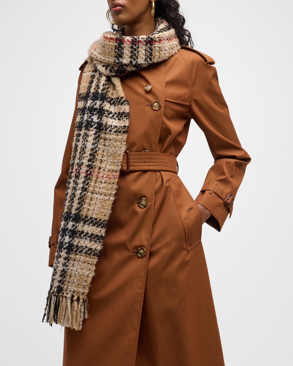 Burberry Giant Check Cashmere-blend Tweed Scarf In Archive Beige