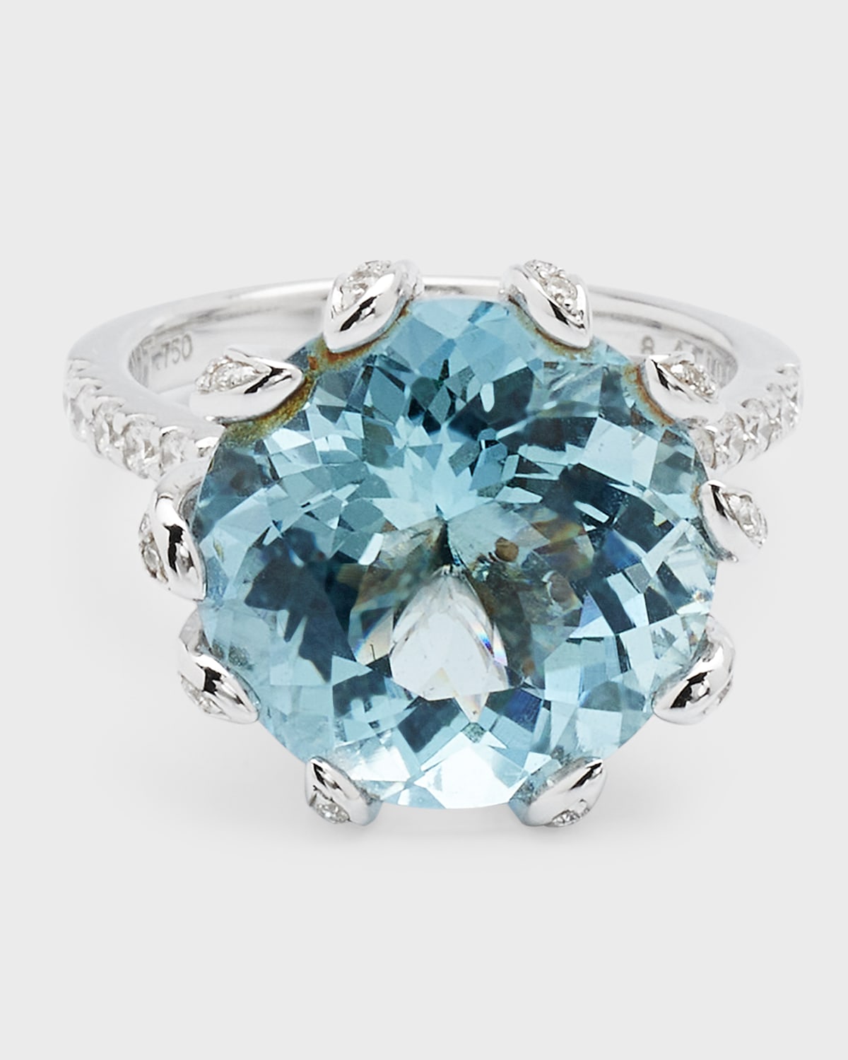 18K White Gold Aquamarine and Diamond Ring, Size 6.5