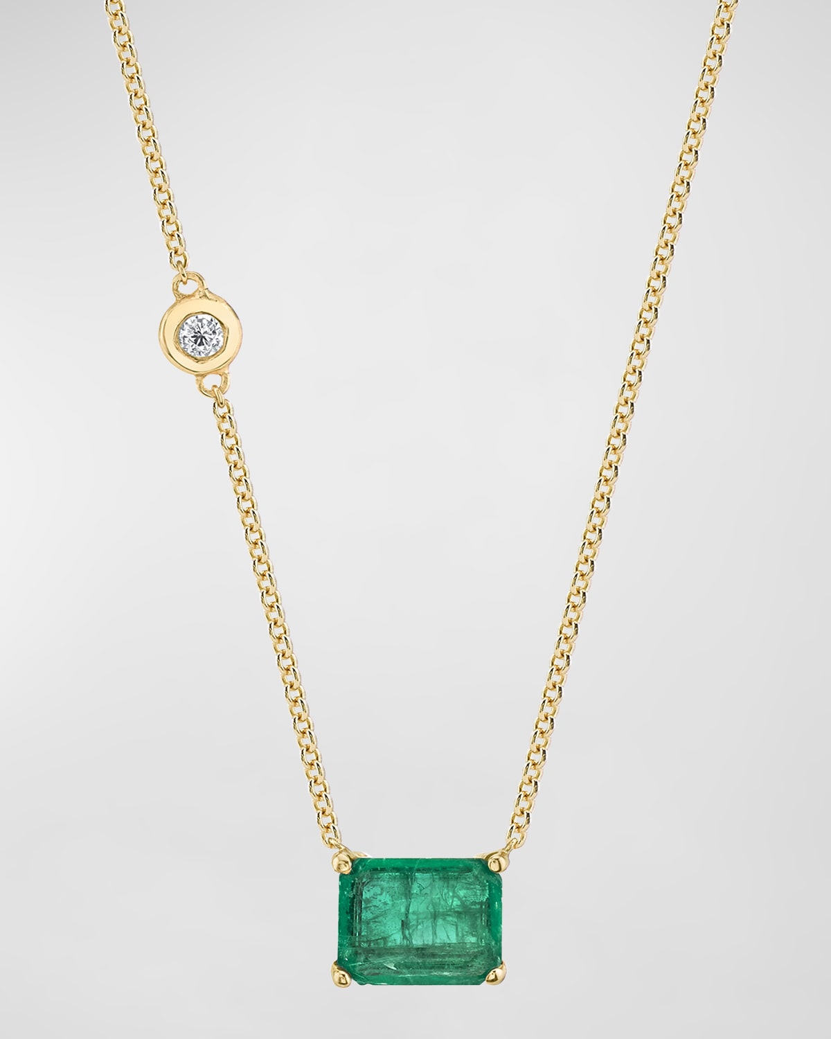18K Yellow Gold Emerald Pendant Necklace with One Diamond