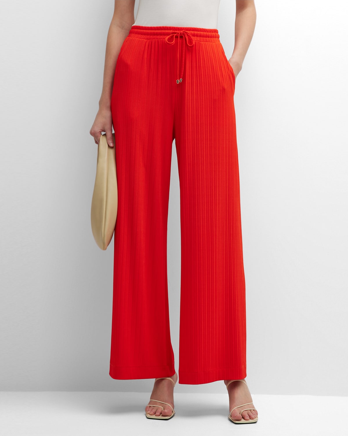 Cannone Ribbed Wide-Leg Trousers