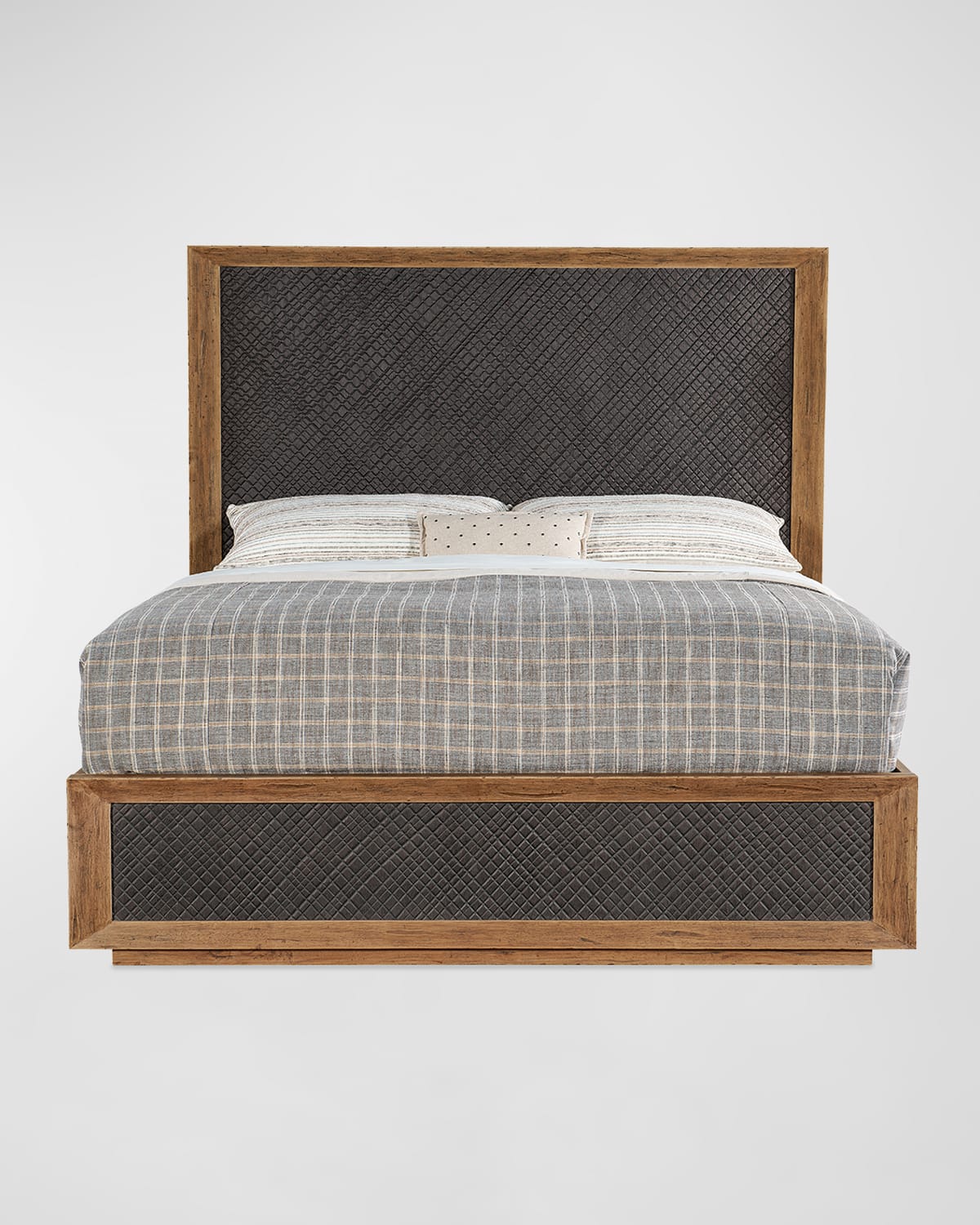 Hooker Furniture Big Sky Queen Panel Bed In Rustic Wood