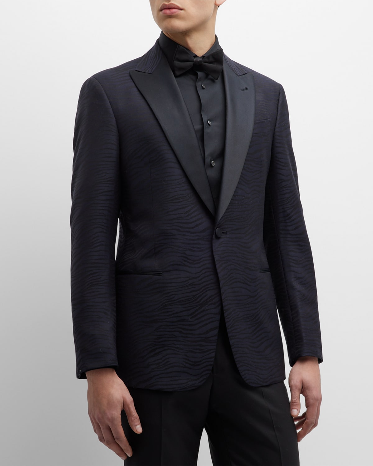 Giorgio Armani Men's Patterned Wool-blend Dinner Jacket In Solid Dark Blue
