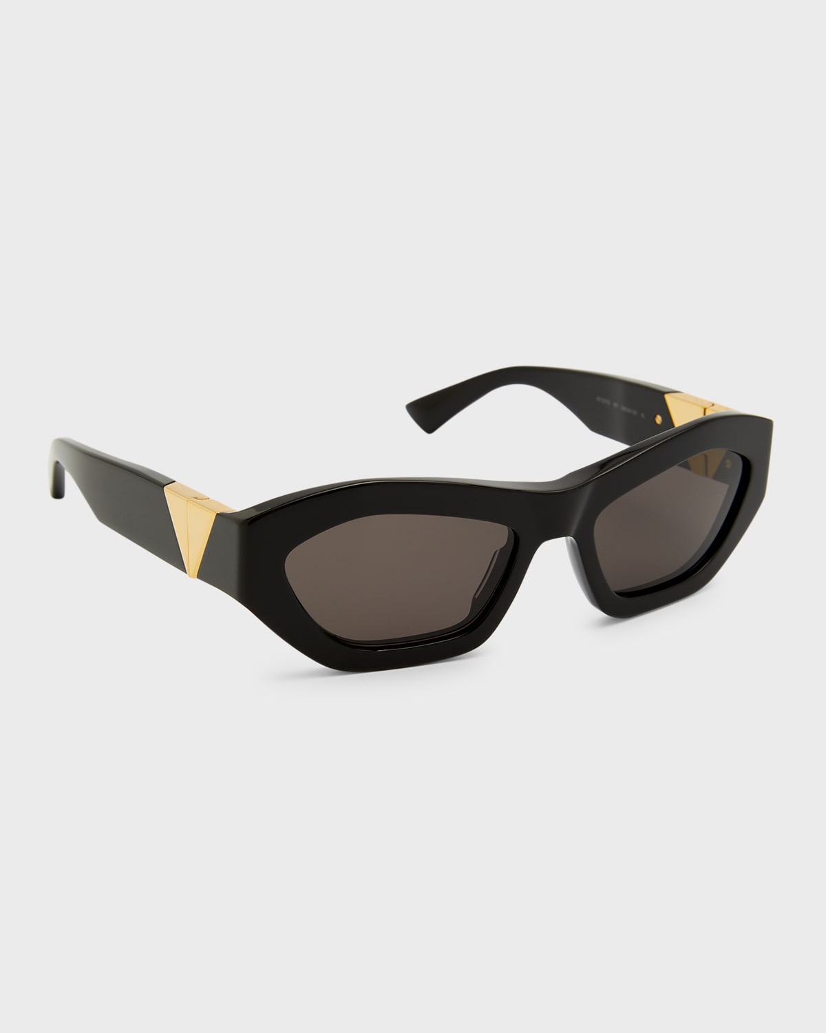 Bottega Veneta Logo Acetate Rectangle Sunglasses In 001 Black Colour