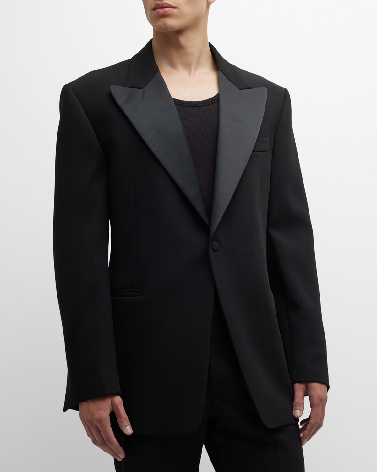 Ferragamo Single-breasted Tuxedo Blazer In Black