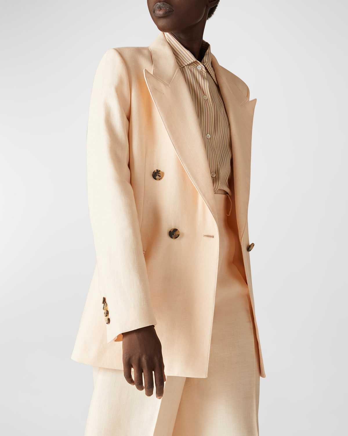 Loro Piana Giacca Aurora Structured Linen Short Coat In 30ax Almond Bloss