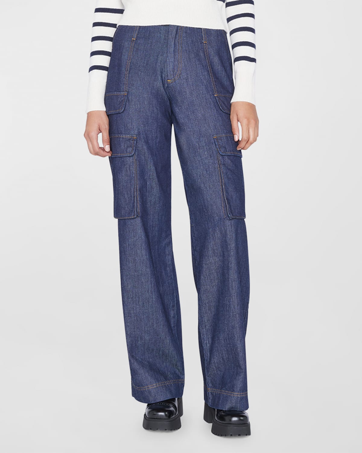 Relaxed Straight Cargo Jeans