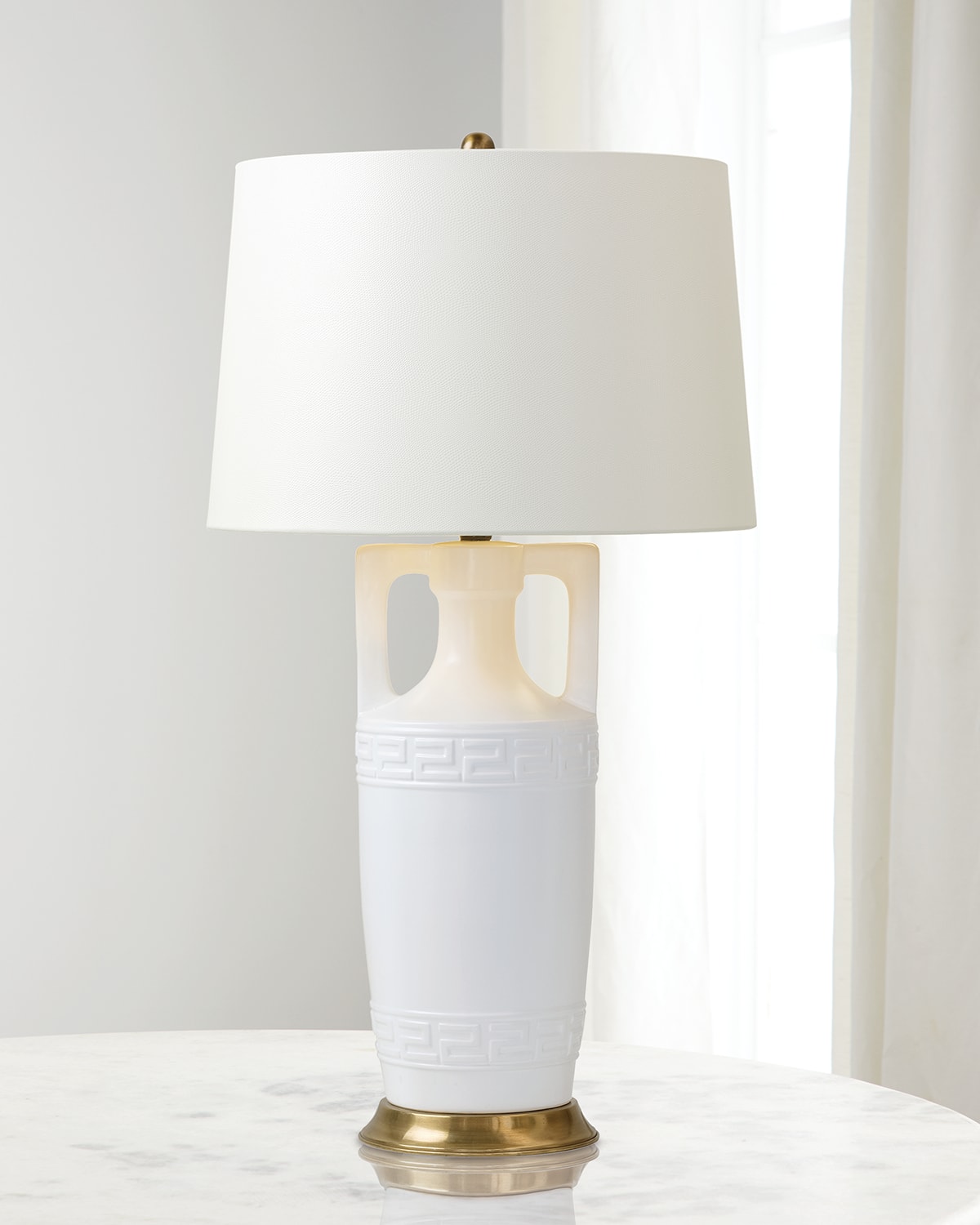 Port 68 Regency White Table Lamp