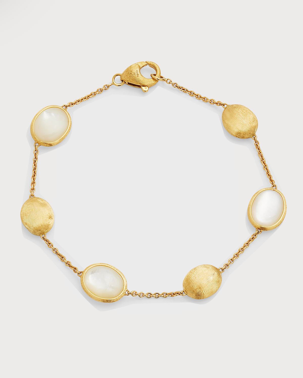 18K Yellow Gold and Mother-of-Pearl Bracelet