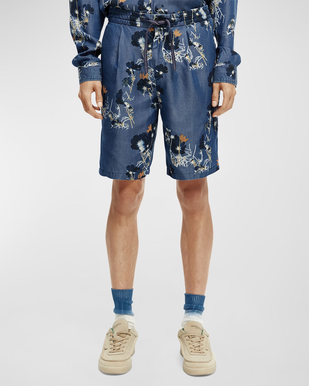 Men's Pleated Floral Drawstring Shorts