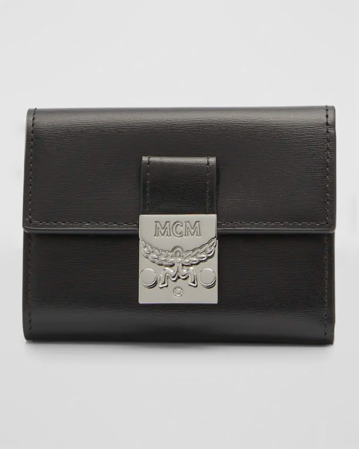 Mcm patricia trifold wallet online
