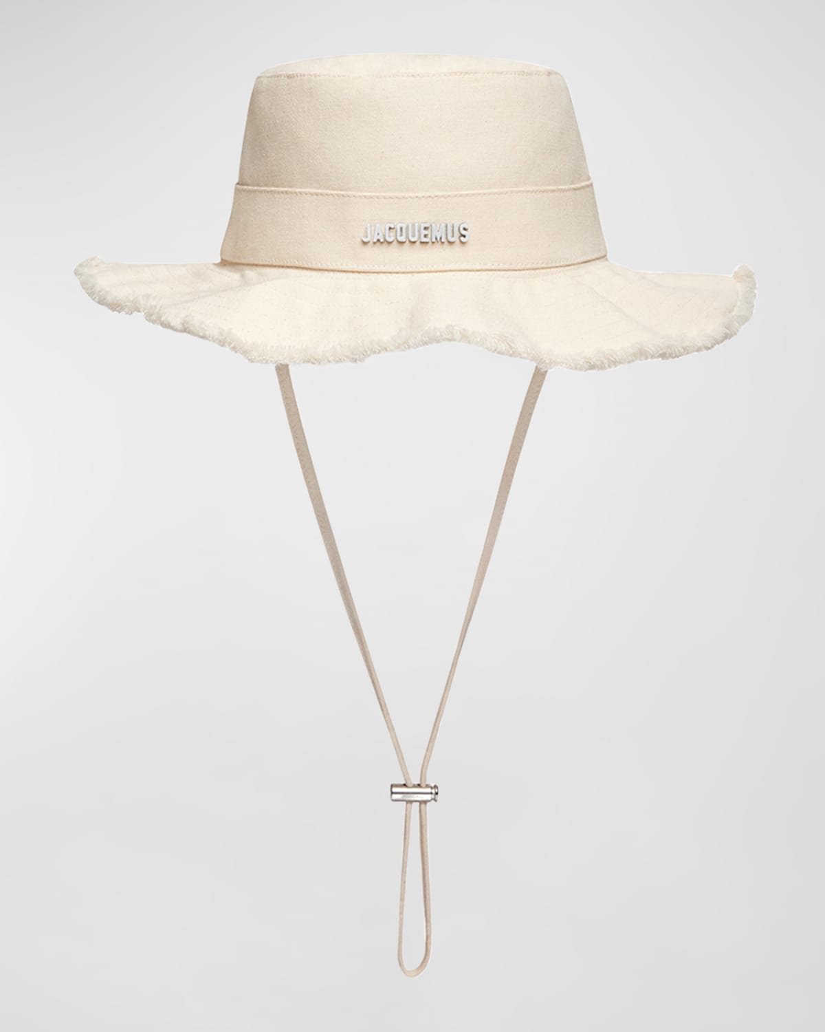 Jacquemus Le Bob Artichaut Raised Logo Bucket Hat In Off White