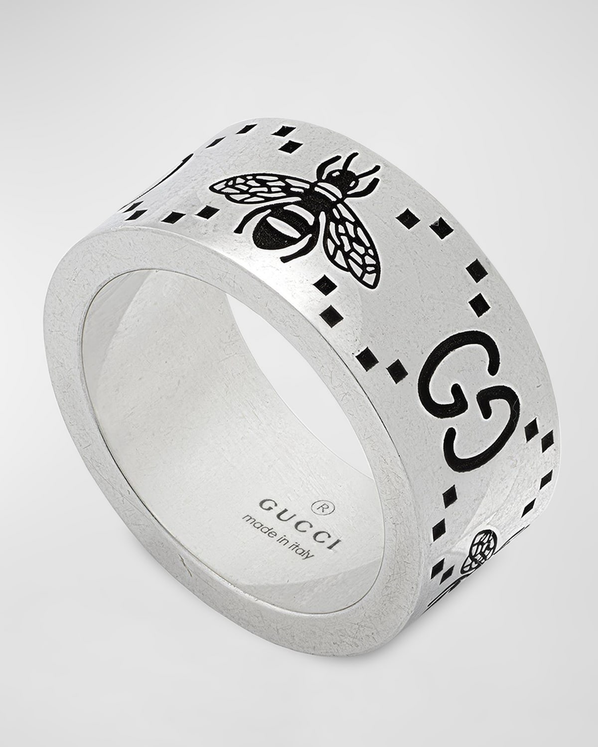 Gucci Gg And Bee Engraved Wide Ring In Silver