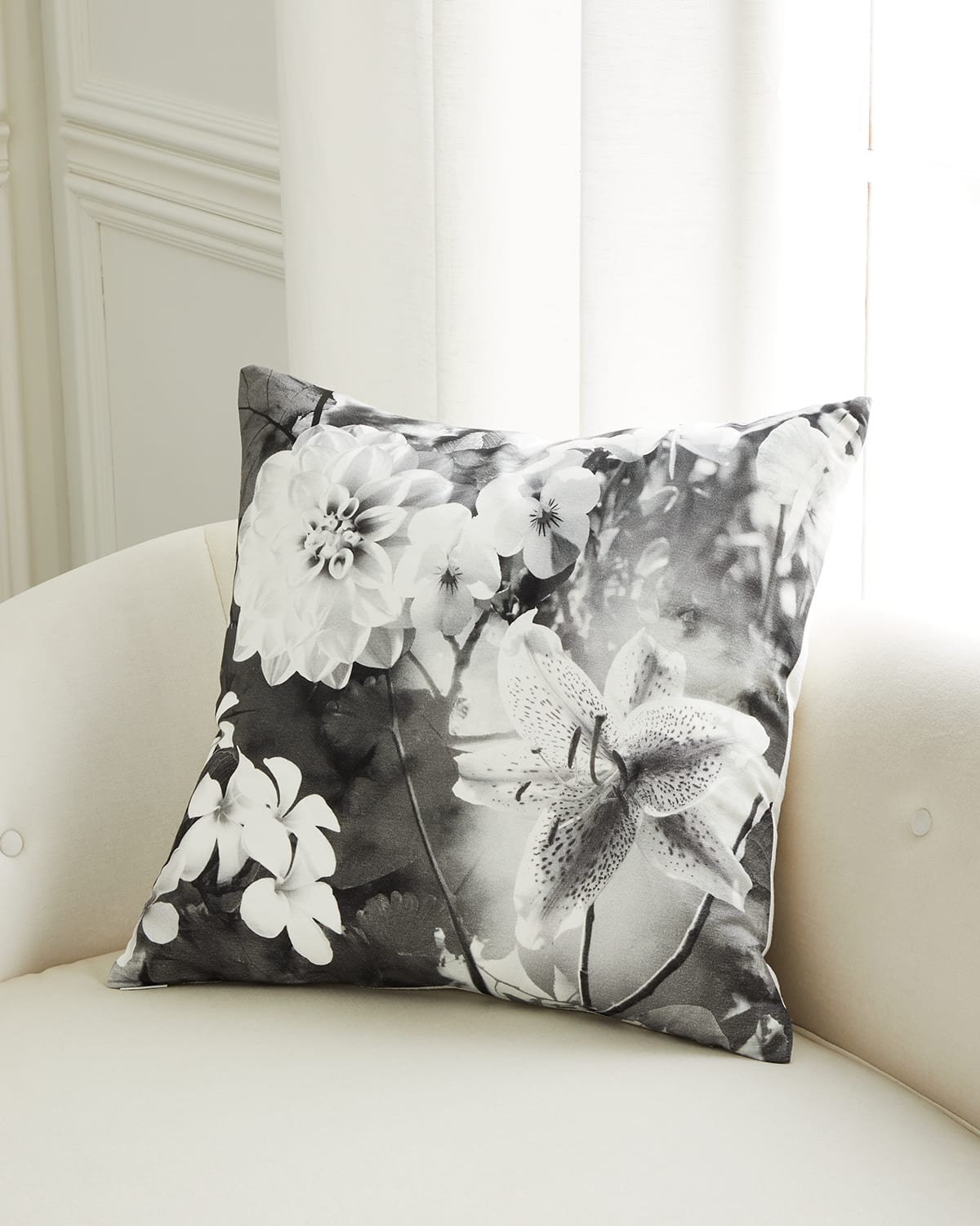 D.v. Kap Home Superbloom Pillow In White