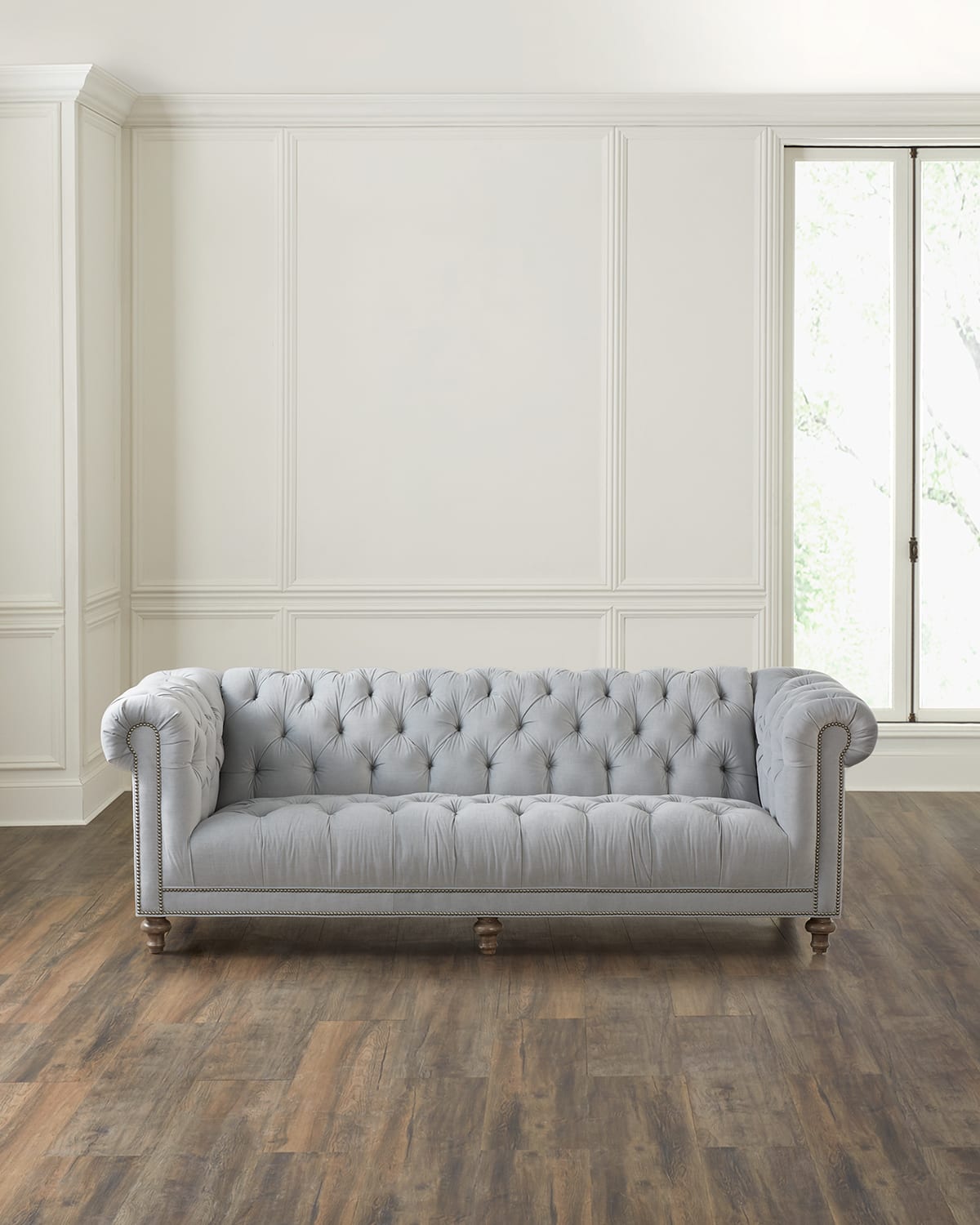 Dreame Chesterfield Sofa, 94"