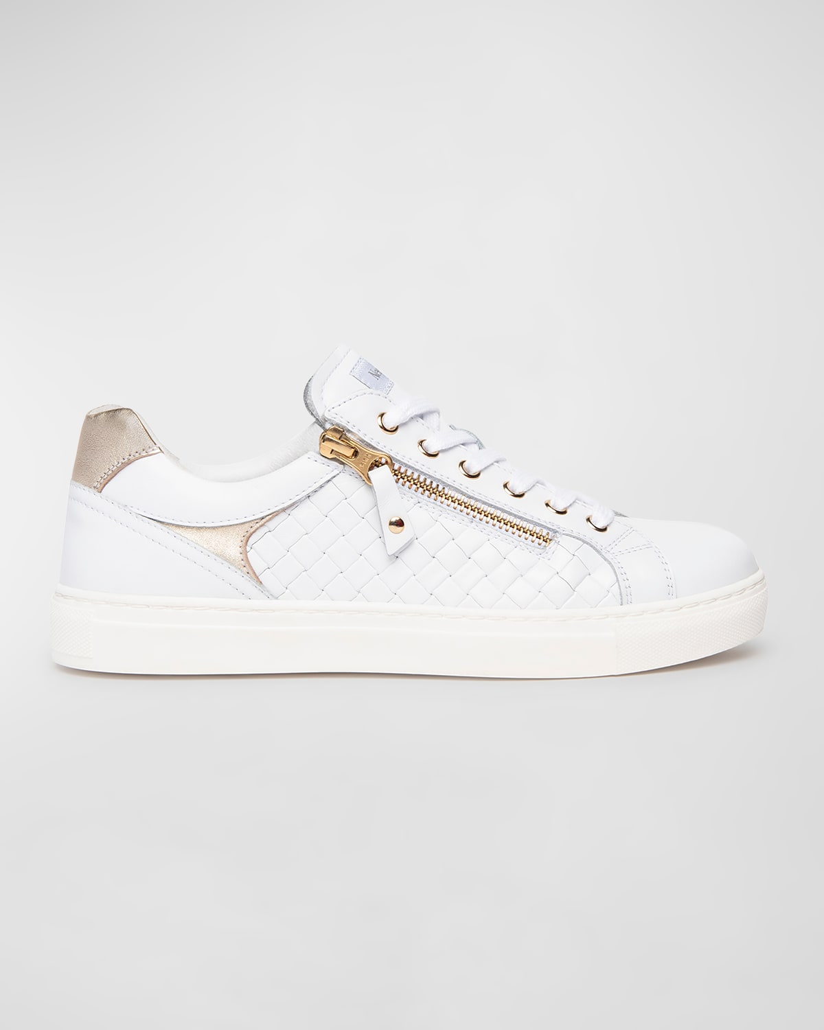 Nerogiardini Embossed-side Zip Low-top Sneakers In White