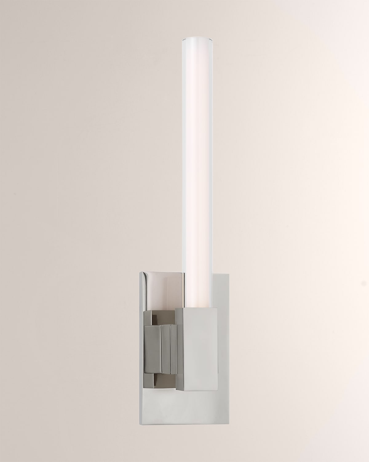 Visual Comfort Signature Mafra Small Sconce By Ian K. Fowler
