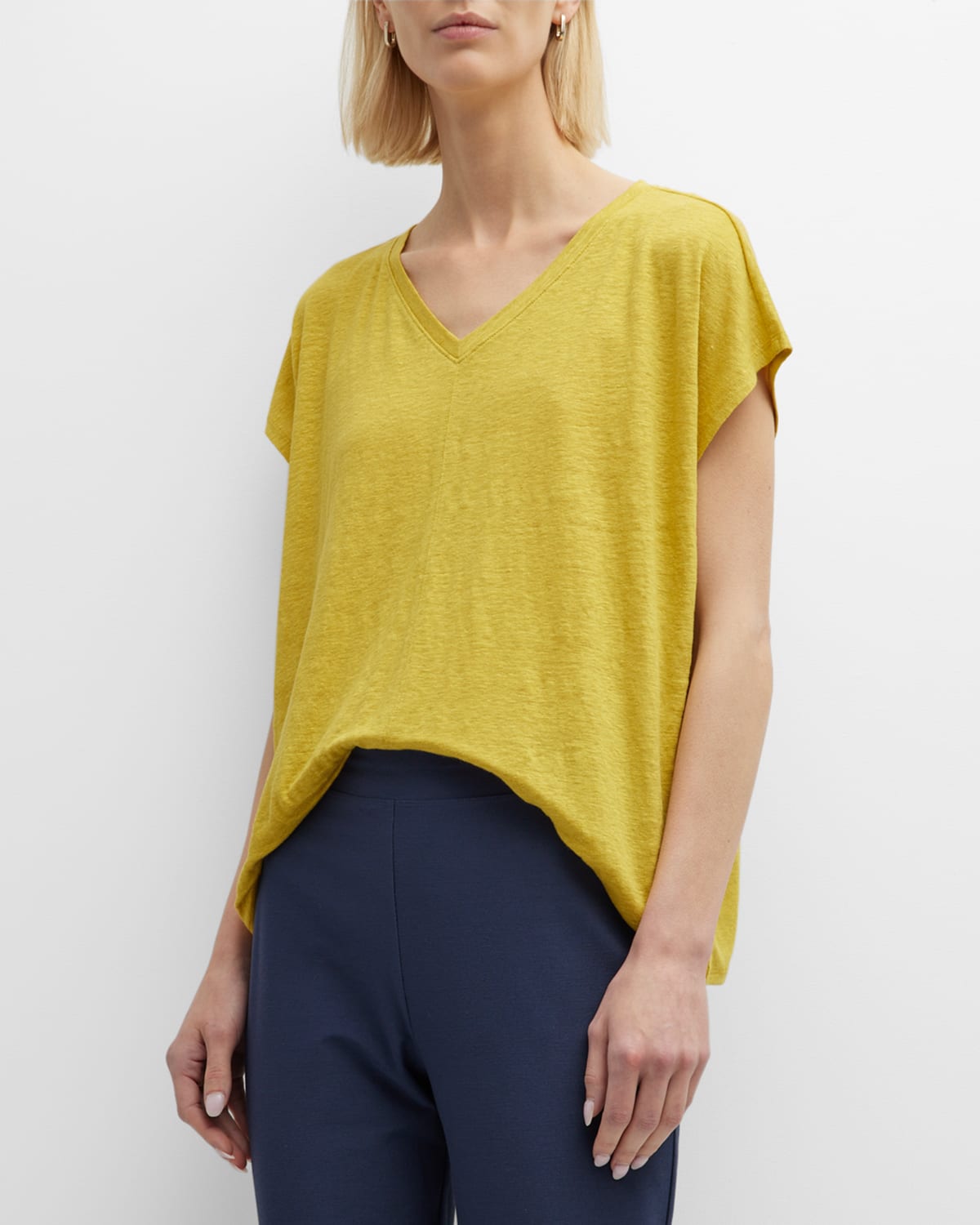 EILEEN FISHER V-NECK SHORT-SLEEVE ORGANIC LINEN TEE