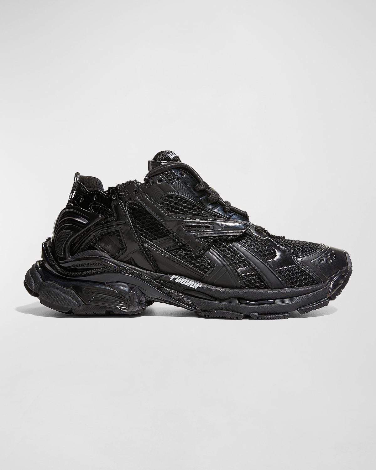 Full black balenciaga runners hot sale