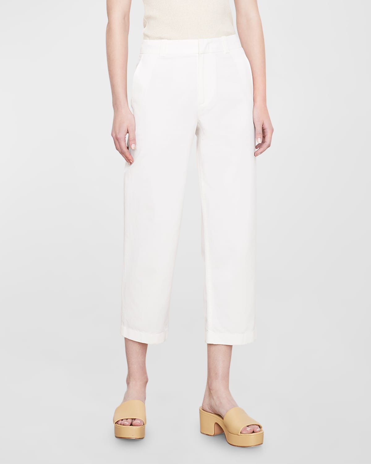 Vince Mid-rise Washed Cotton Cropped Pants In Off White