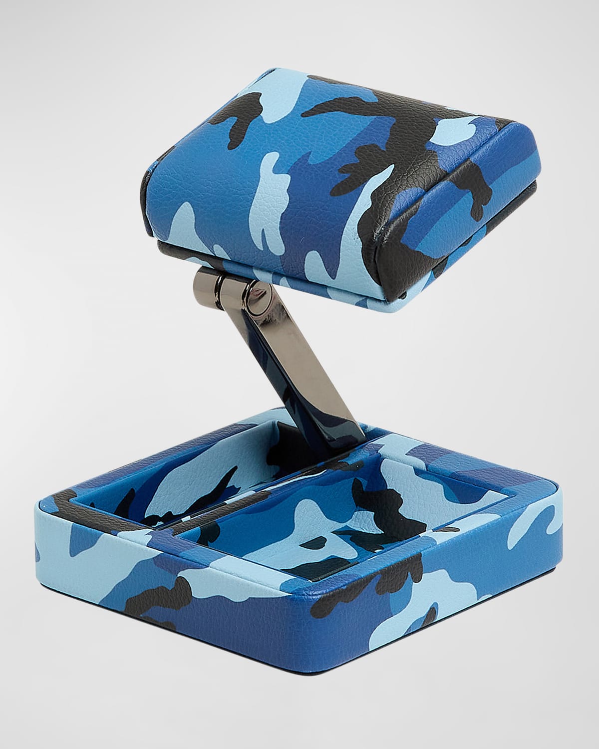 Wolf Elements Travel Watch Stand In Water