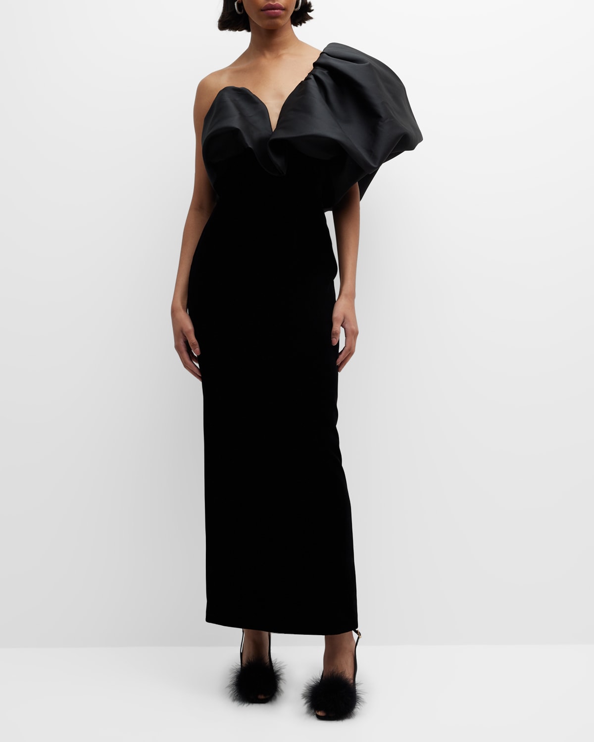 Monique Lhuillier One-shoulder Sculptural Puff-sleeve Tea-length Dress In Noir