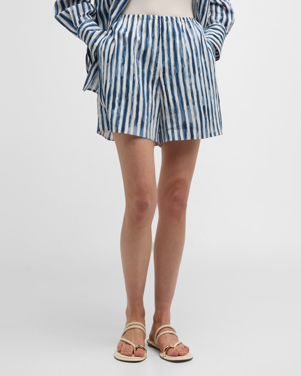 Shop Vince Painterly Cotton Stripe Pull-on Shorts In Coastal Blue