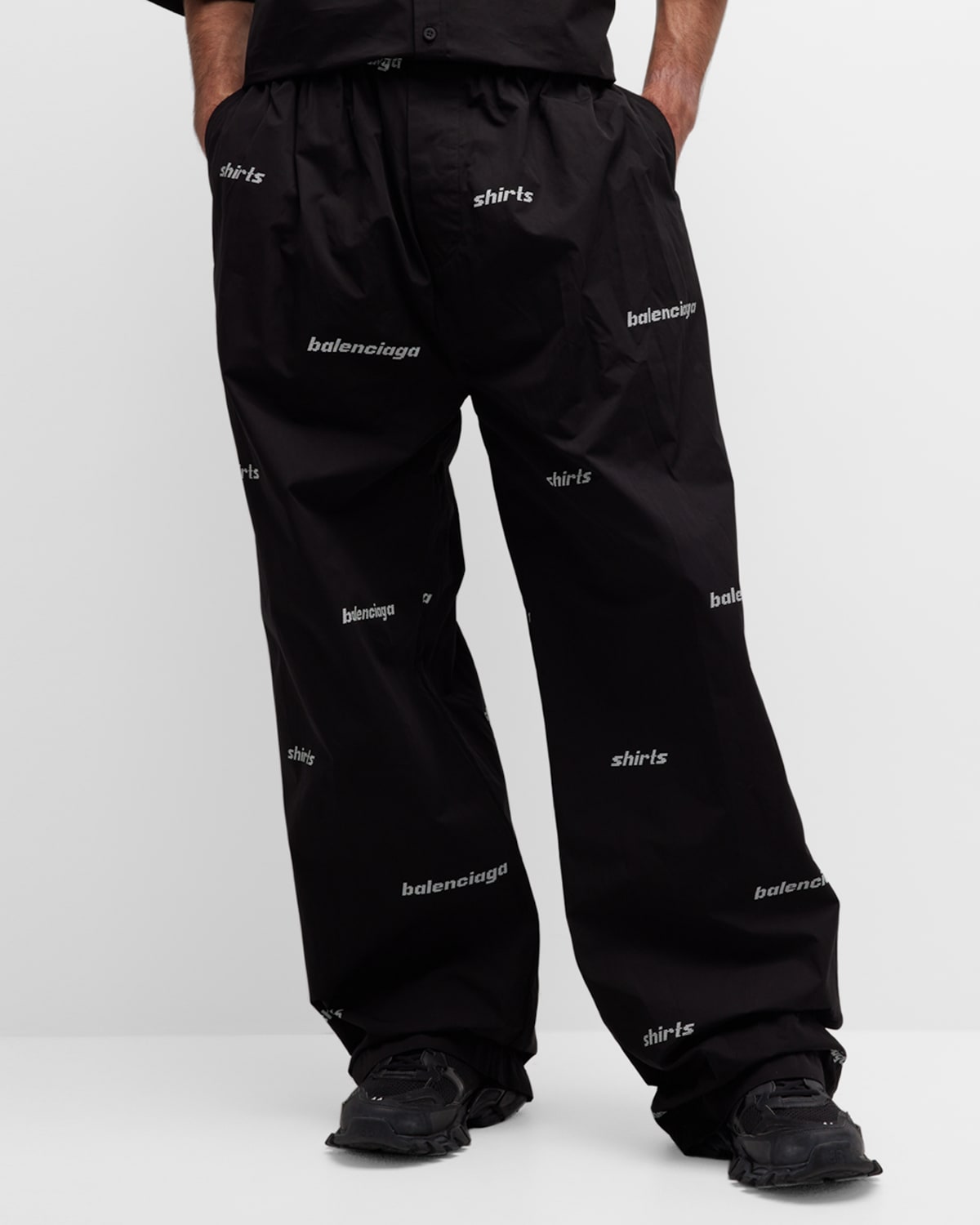 Balenciaga Men's Shirt All Over Pyjama Trousers In 1070 Black/white