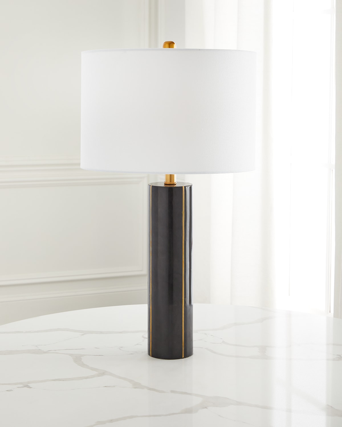Old World Design Black Marble Haynes Lamp In Black