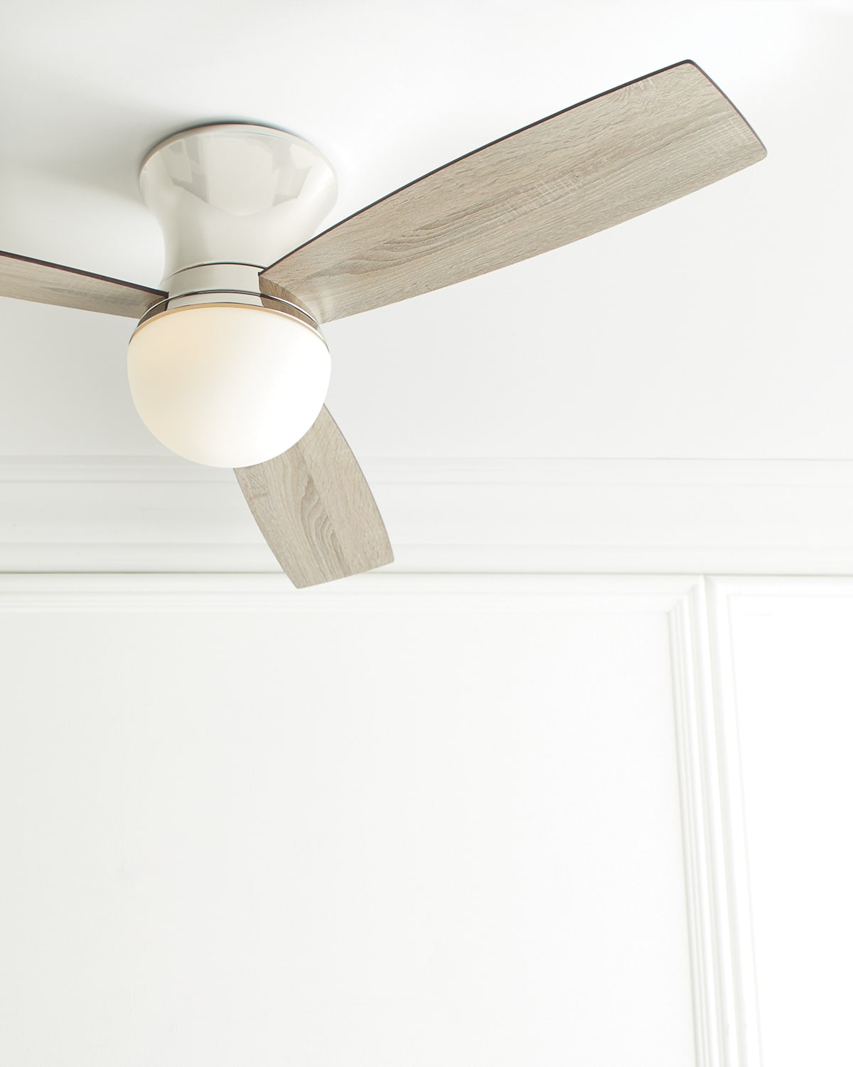 Ellington/litex Daybreak 52" Hugger Wi-fi Ceiling Fan In Satin Brass