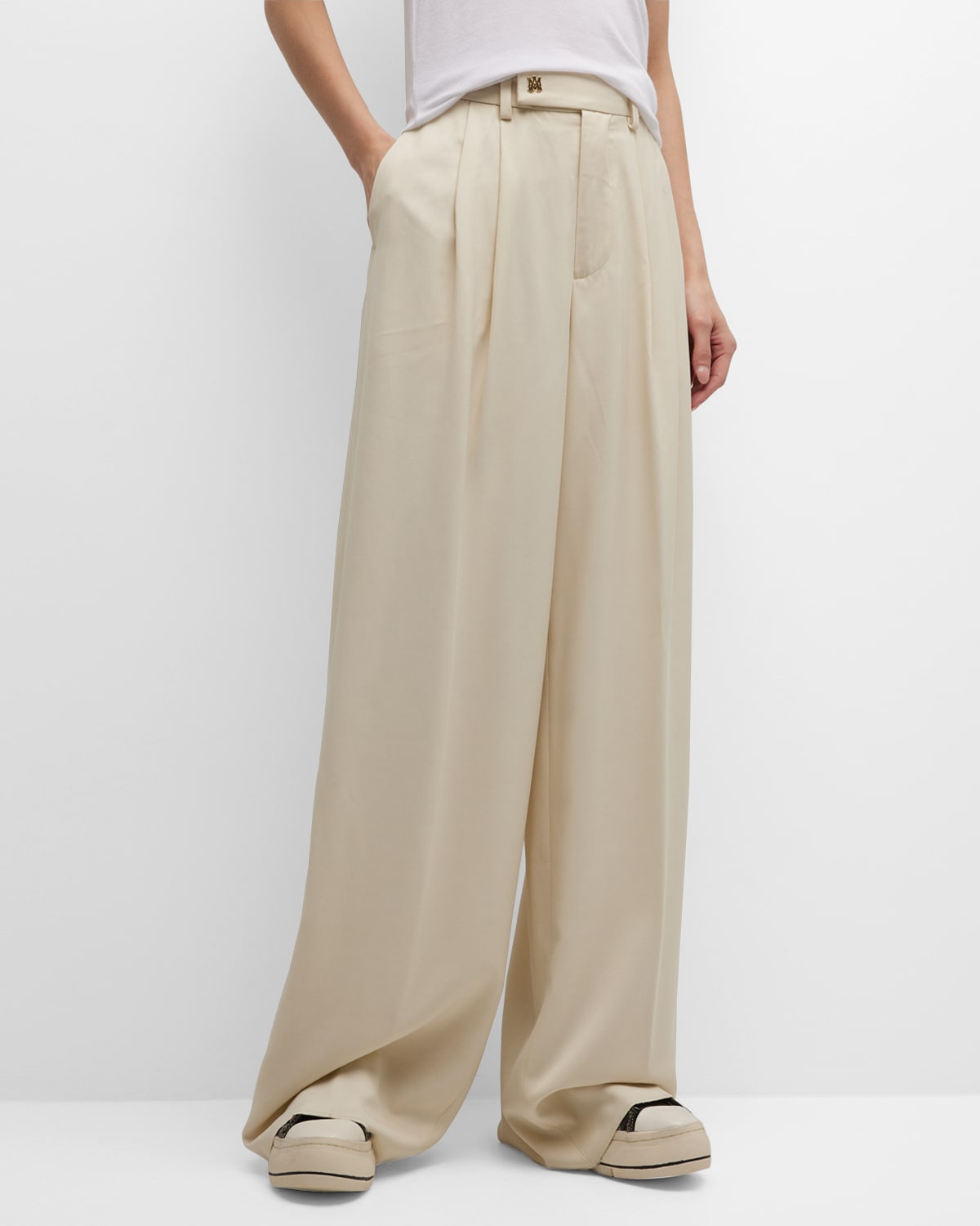 AMIRI DOUBLE-PLEATED WIDE-LEG TROUSERS WITH PIN