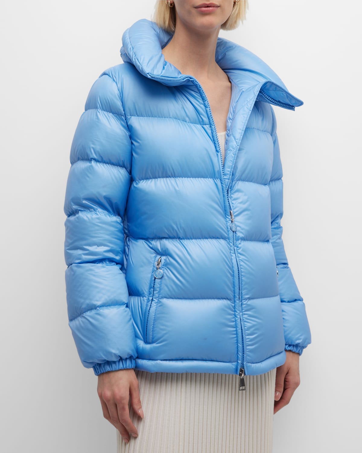 Moncler Douro Short Down Jacket In Silver