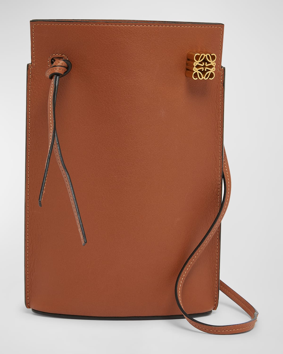 Loewe Dice Pocket In Leather With Strap In Tan