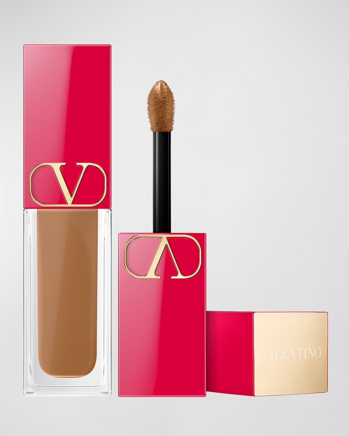 Shop Valentino Very  Concealer In Dn1