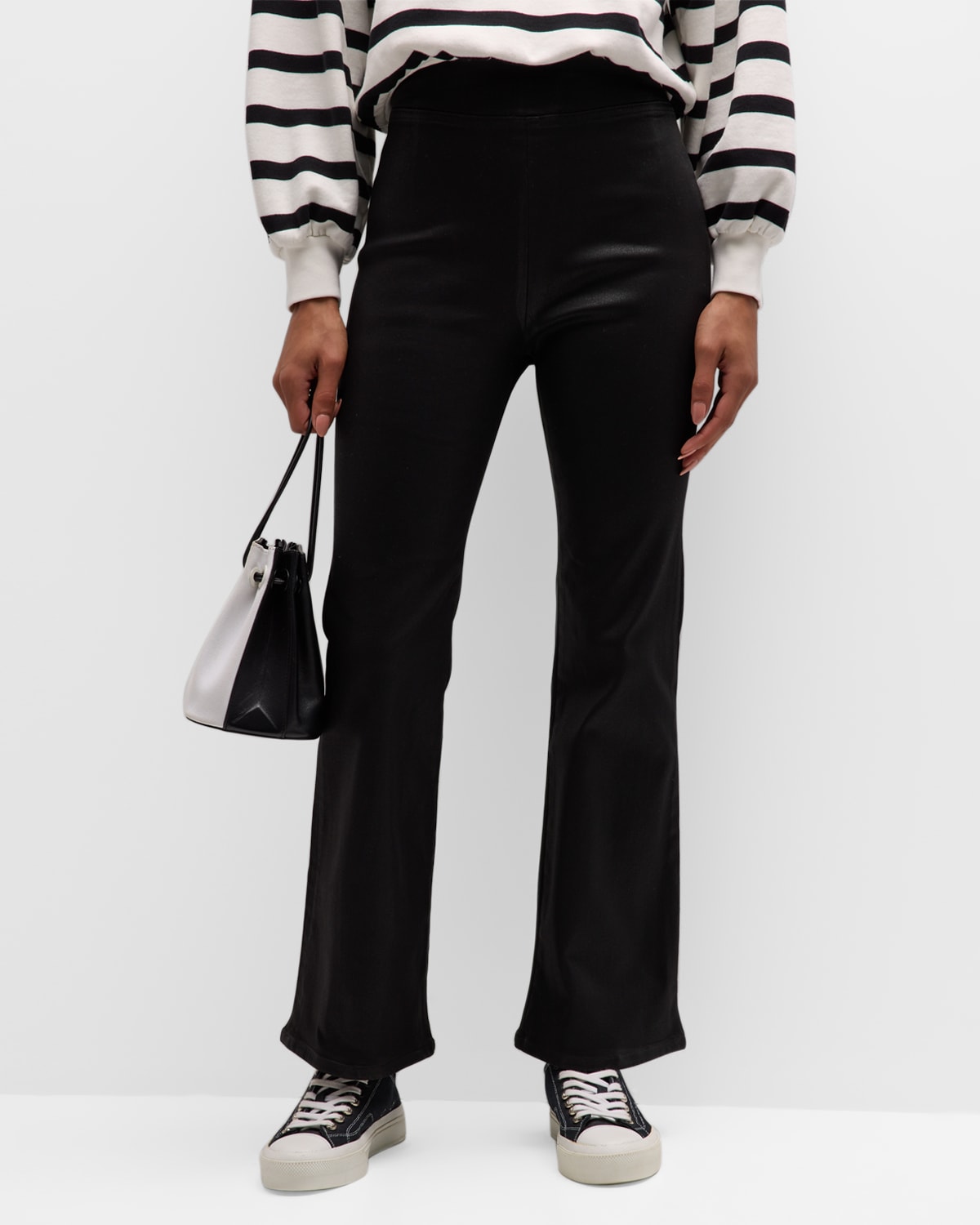 Frame Jetset Flared Crop Trousers In Black