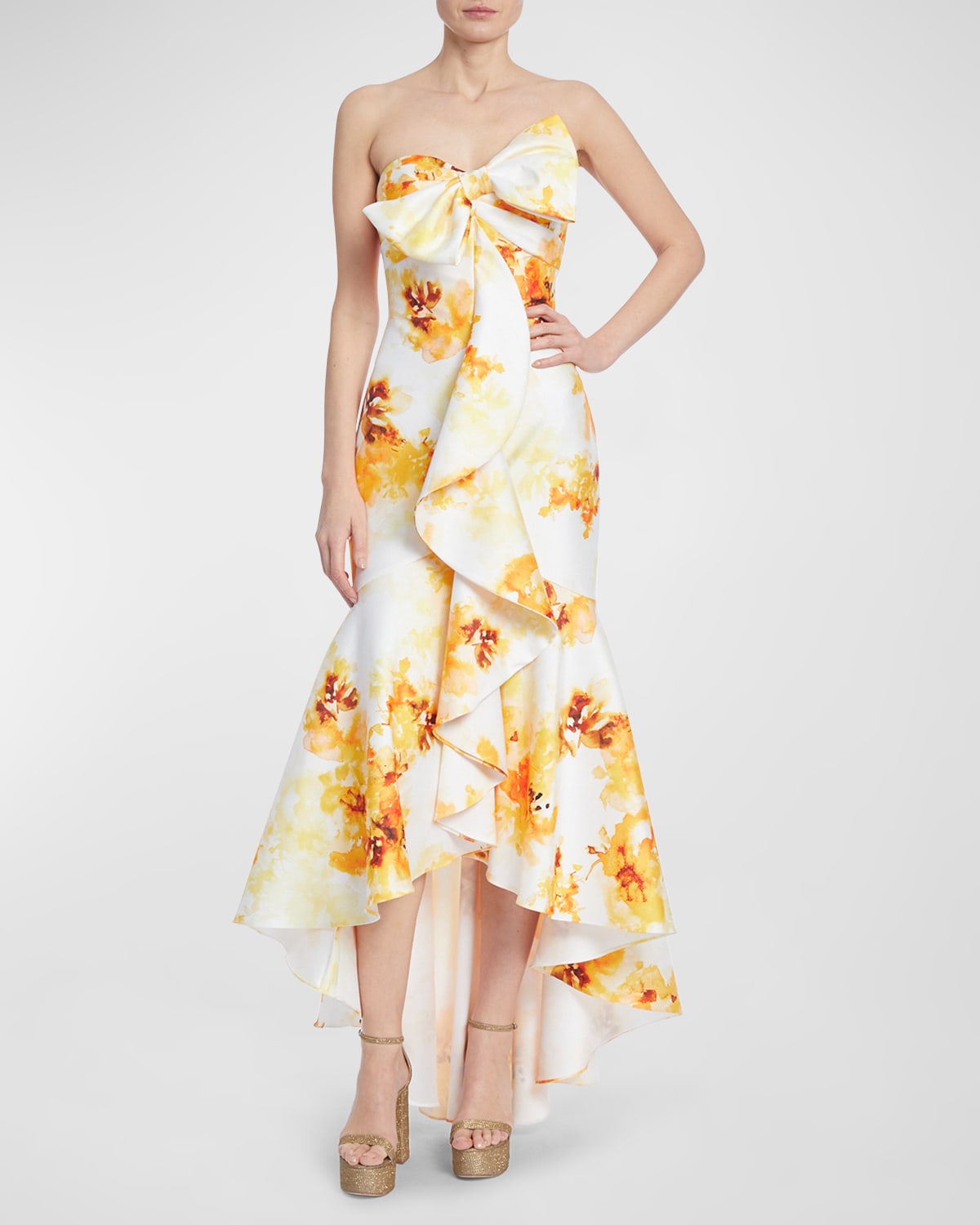 BADGLEY MISCHKA STRAPLESS FLORAL-PRINT HIGH-LOW BOW GOWN