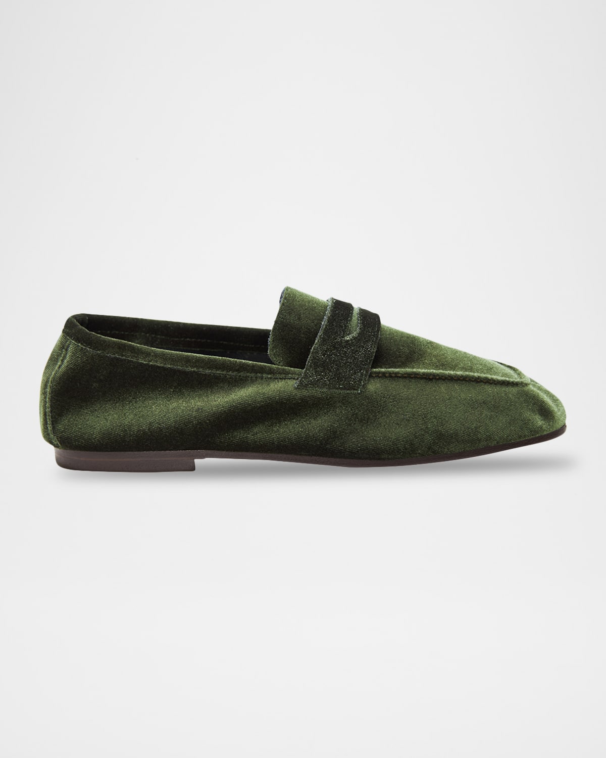 Sophique Essenziale Classic Velvet Loafers