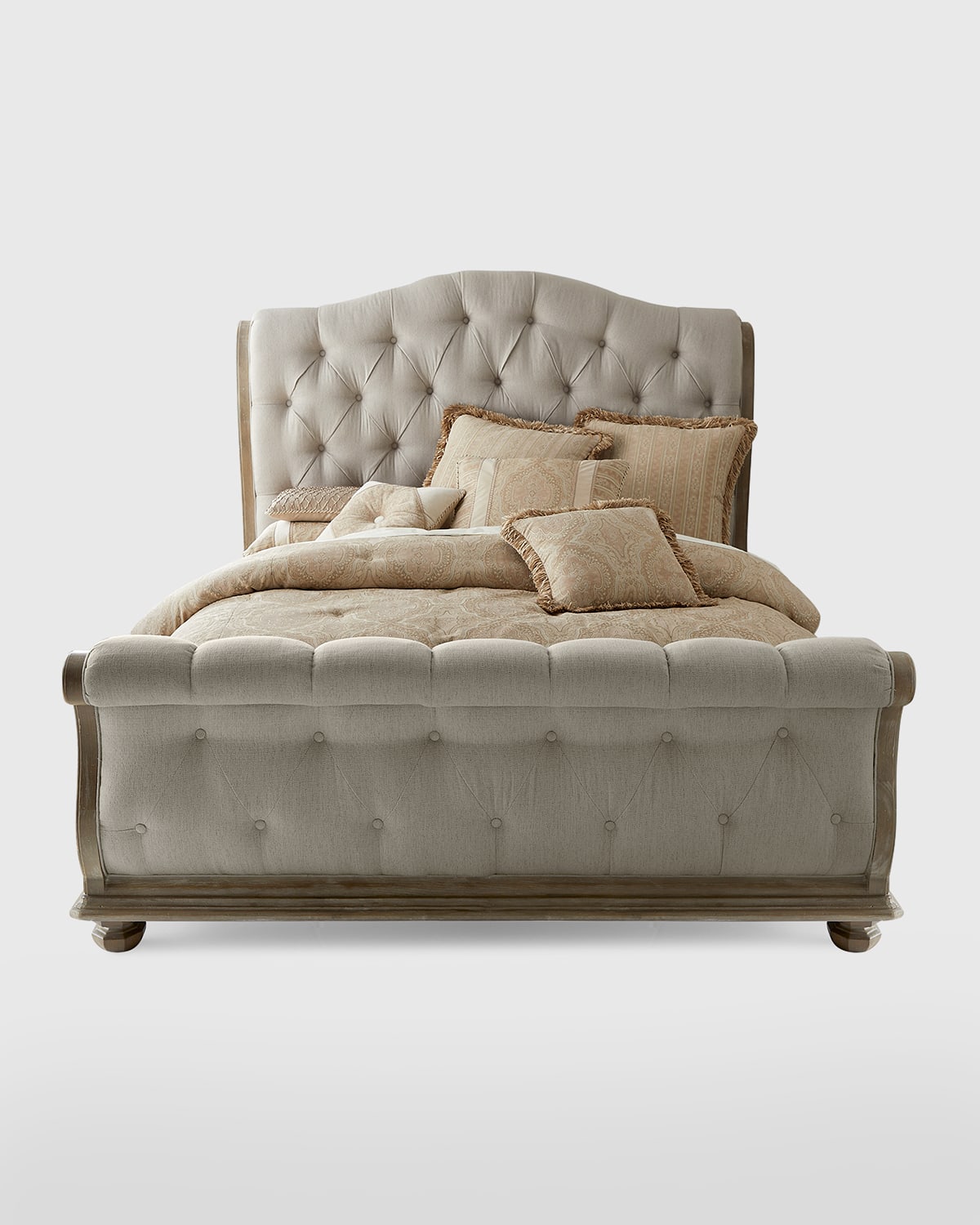 A.r.t. Furniture Summerlynn Upholstered King Sleigh Bed In Scrubbed Oak