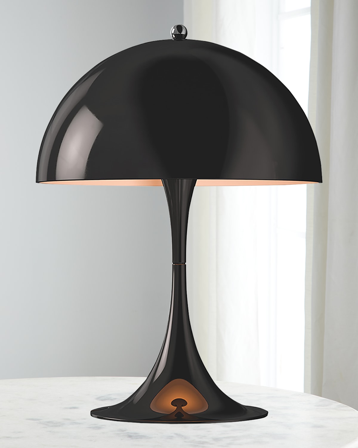 Louis Poulsen Panthella Mini Lamp - 13" In Black