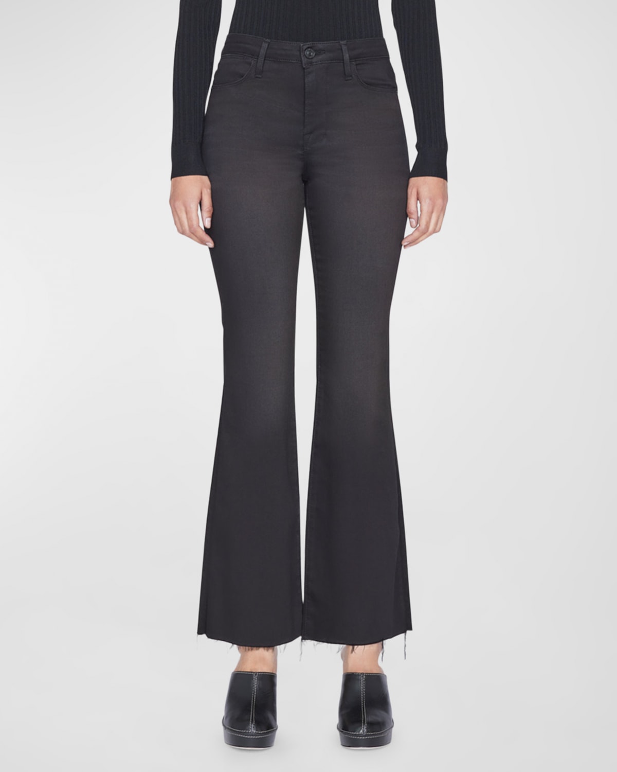Frame Easy Flare Raw Hem Jeans In Blackfinn