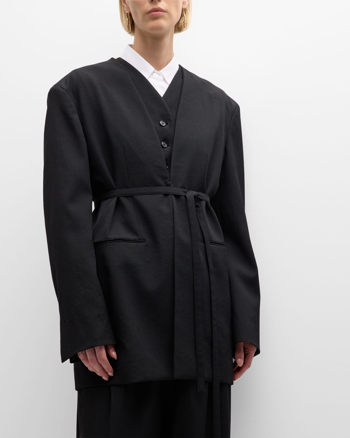 The Row Clio Belted Collarless Wool Serge Jacket In Black