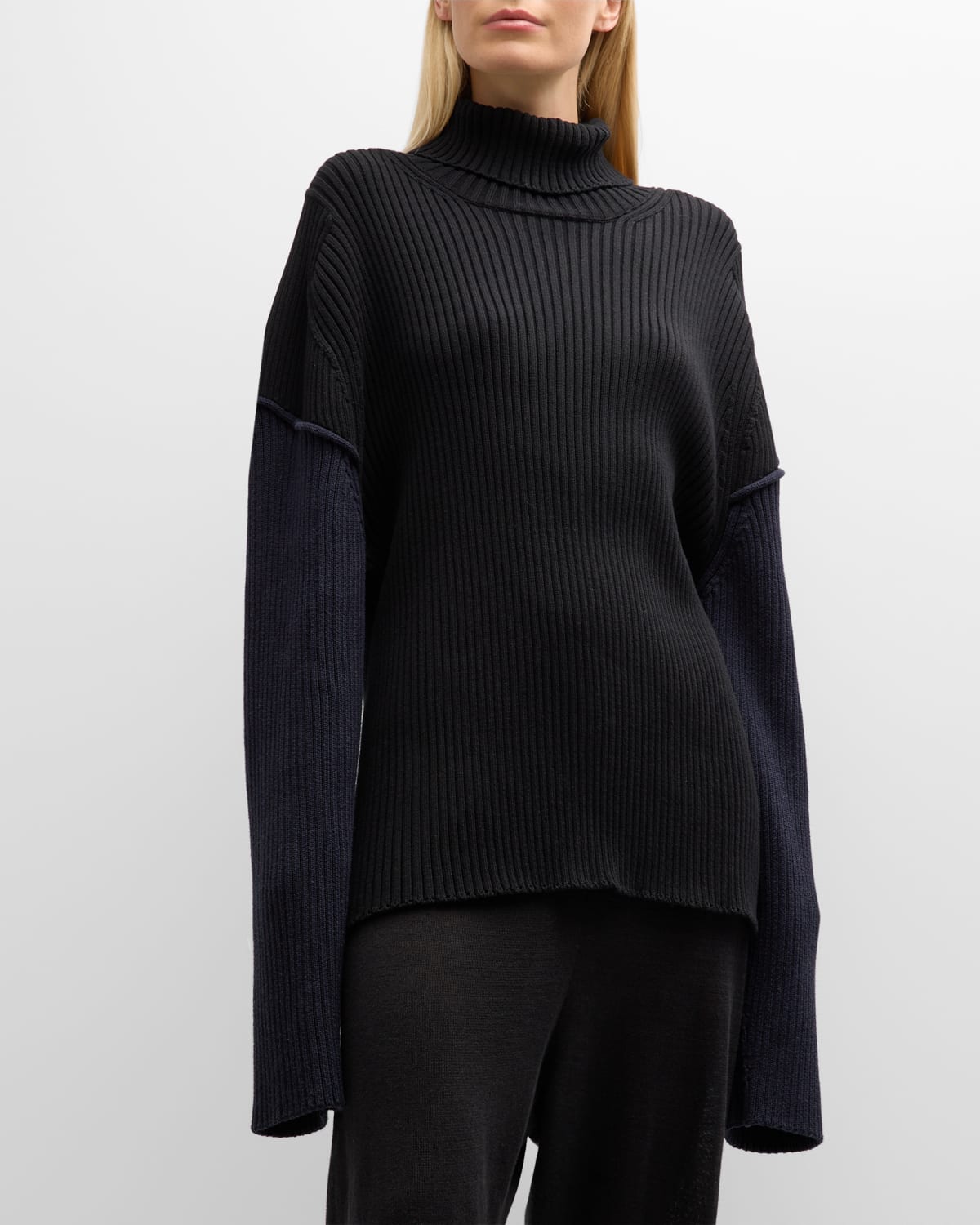 Shop The Row Dua Colorblock Cashmere Sweater In Black/navy