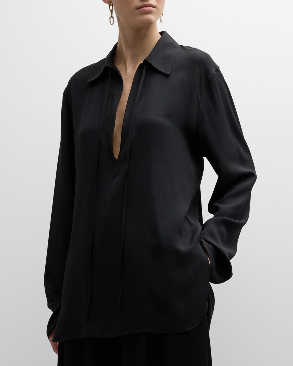 Shop The Row Malon Long-sleeve Silk Collared Shirt In Black