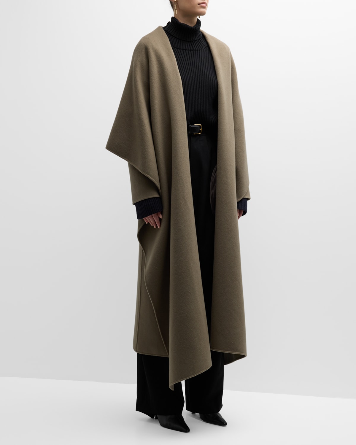 The Row Adia Cashmere Cape Overcoat In Taupe Green