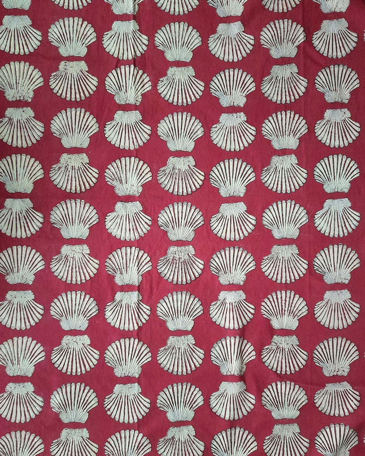 Shop Les Ottomans Lemon Hand-printed Cotton Tablecloth In Red/white
