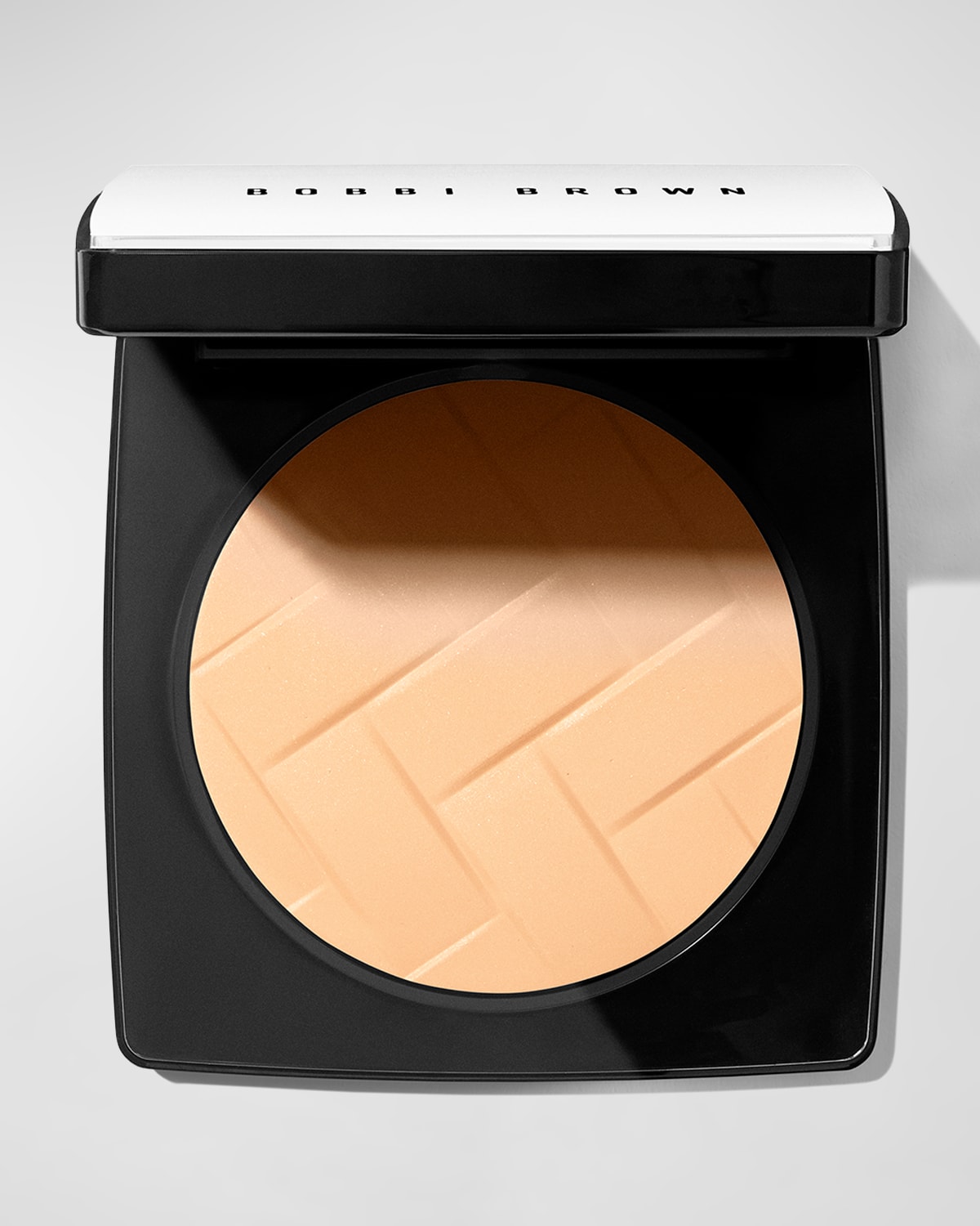 Bobbi Brown Vitamin Enriched Pressed Powder In Neutral