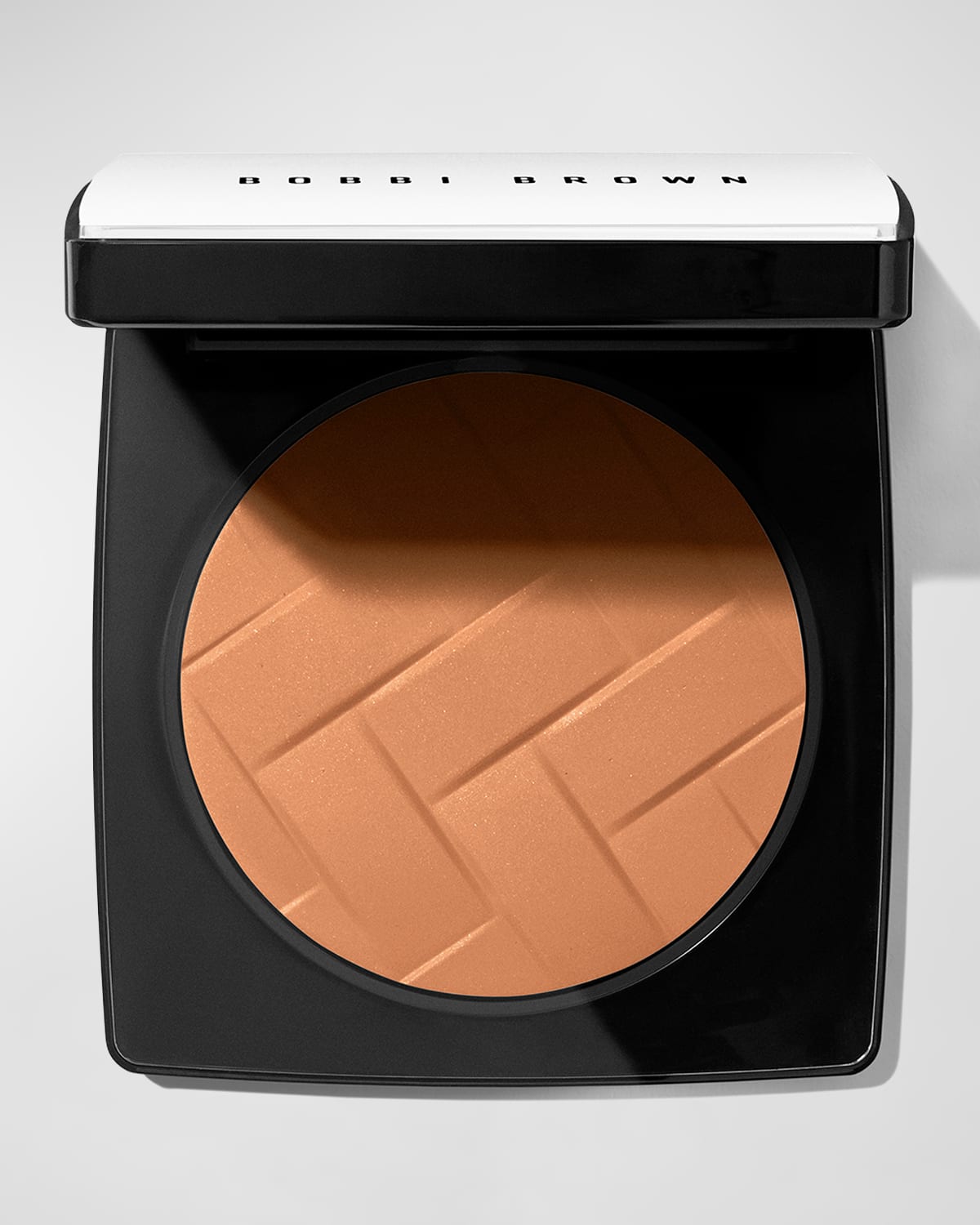 Shop Bobbi Brown Vitamin Enriched Pressed Powder In Golden Brown