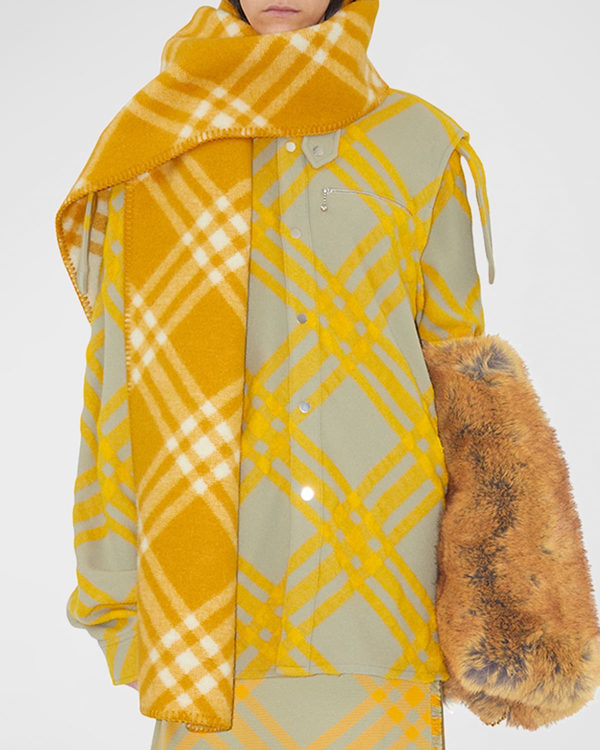 Burberry Shirt With Check Pattern In Hunter Ip Check