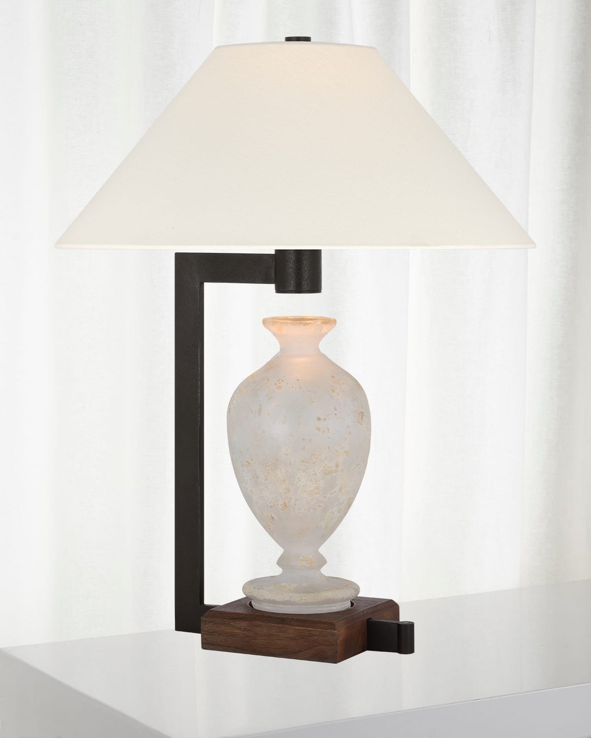 Visual Comfort Signature Phial Display Form Table Lamp By Ray Booth In Brown