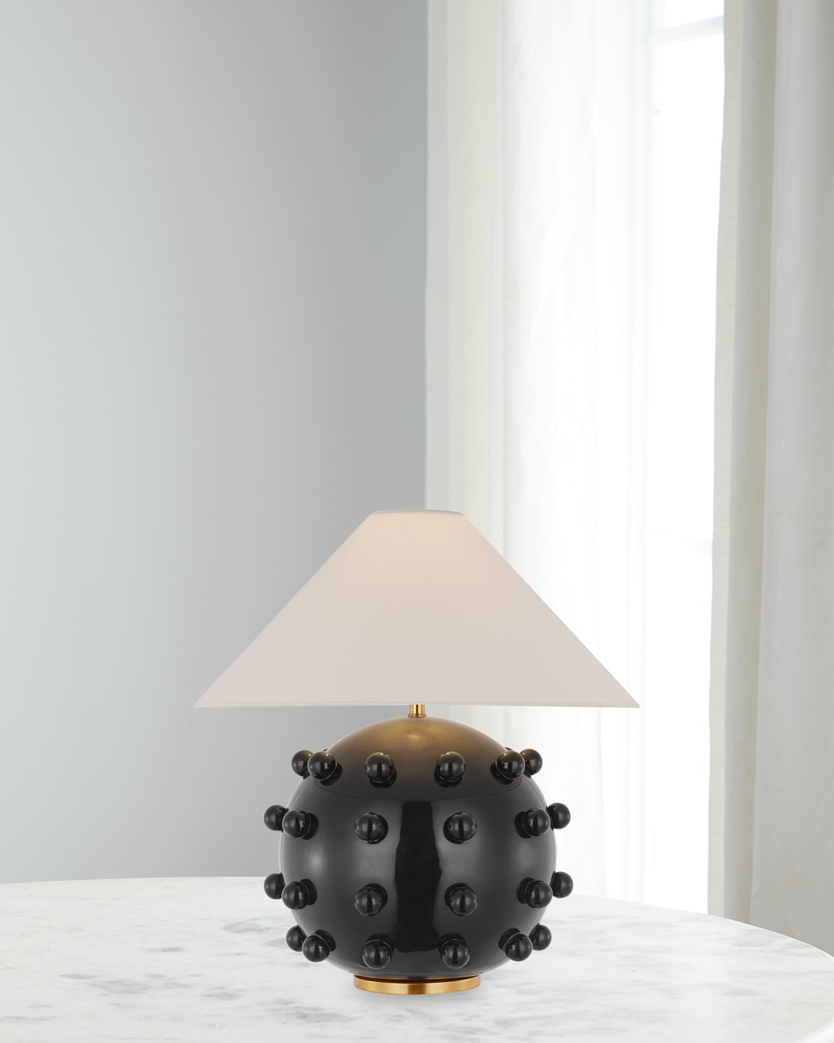 Visual Comfort Signature Linden Orb Table Lamp By Kelly Wearstler In Black